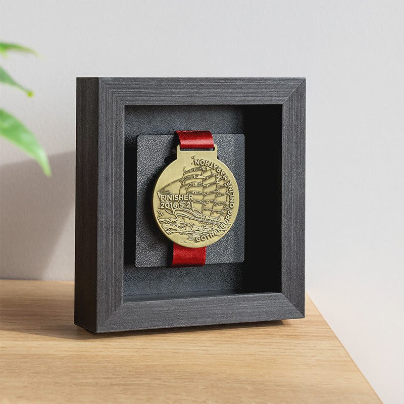 Houten Medaille Display Frame met Fotolijst - Voor Marathon, Sport en Herinneringen