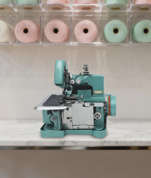 150W Elektrische Overlock Machine - Desktop Model met Voetpedaal, 3000 Steken/min, Verstelbare Breedte