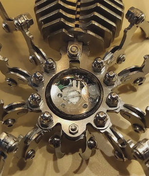 Unieke Steampunk Spin Tijdmodel - Metalen Handgemaakt Decoratie Object
