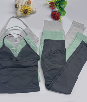Dames Sportset: Backless Tanktop & Scrunch Seamless Legging