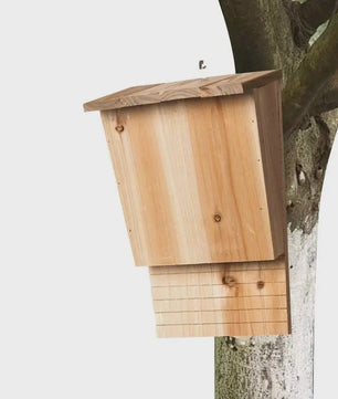 Houten Vleermuishuisje - Natuurlijke Habitat en Decoratie voor Buiten