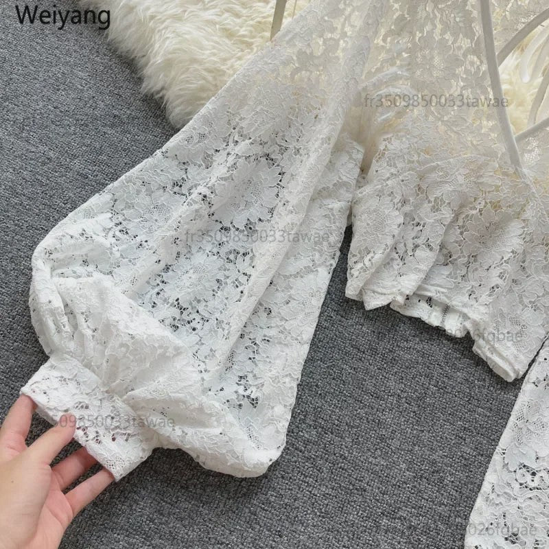Elegante Dames Blouse met Kant en Lantaarnmouwen - V-hals & Backless