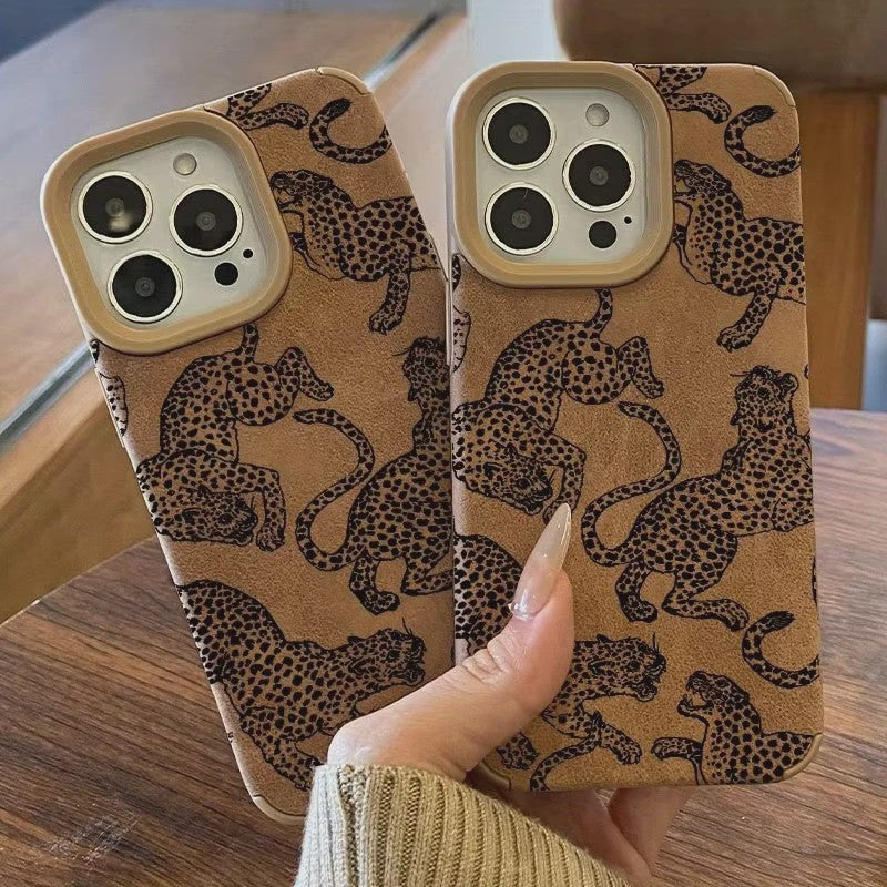 iPhone Hoesje met Levendig Luipaard Patroon - Schokbestendig Bonded Leer