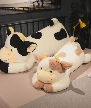 Knuffelkoe Pluche Speelgoed - Zacht Kussen voor Kinderen & Baby's (90cm)