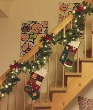 Luxe Kerstguirlande 2.7M Kunstdennen met Pijnappels - Sfeervolle Decoratie