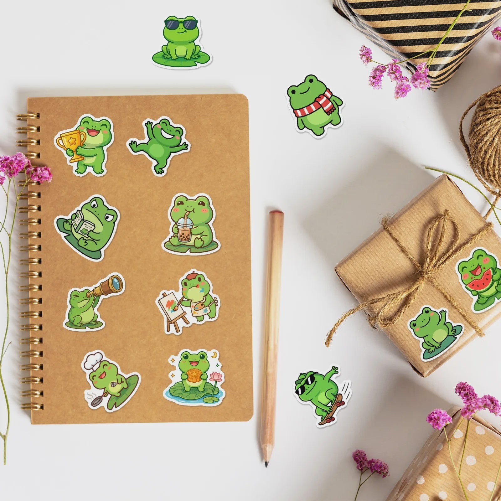 Leuke Kikker Stickers Set - 50-100 Stuks Cartoon Decoratie Decals voor Studenten, Laptops & Notebooks