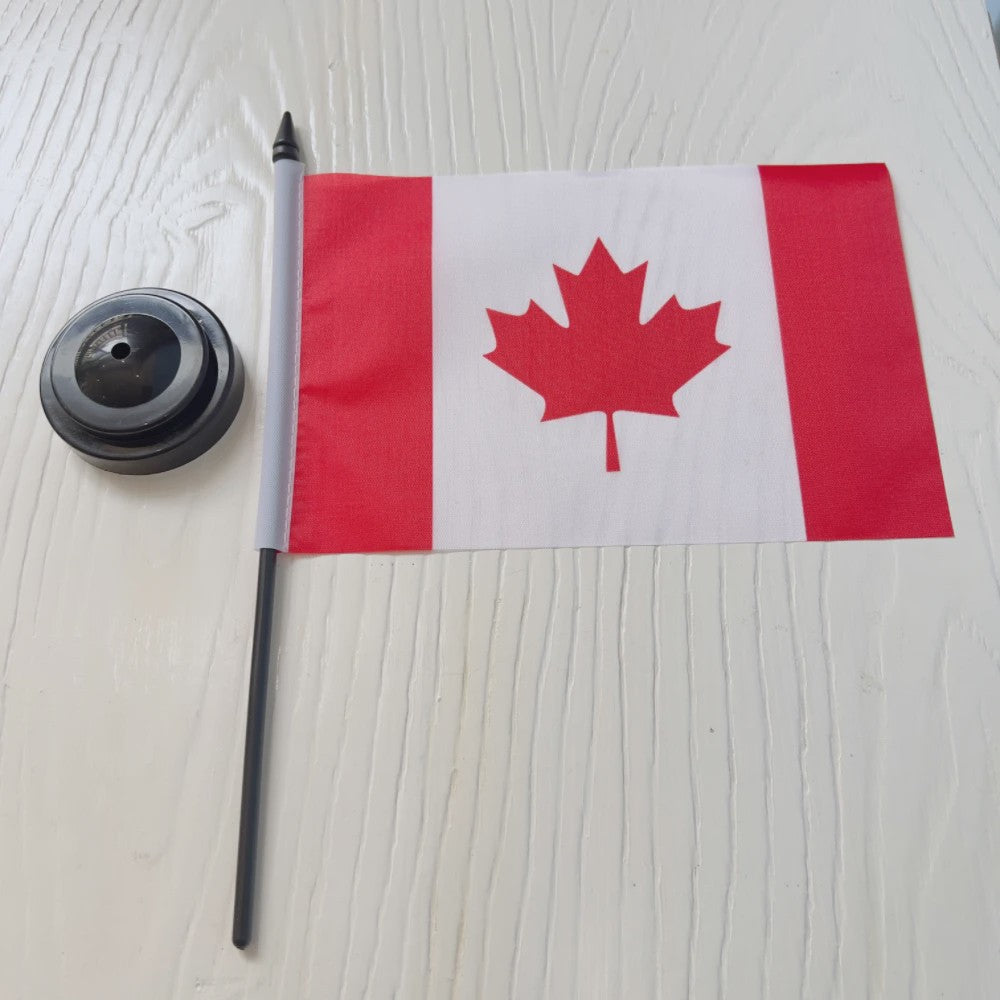 Canada Bureauvlag 14x21cm Polyester - Decoratie Vlaggetje