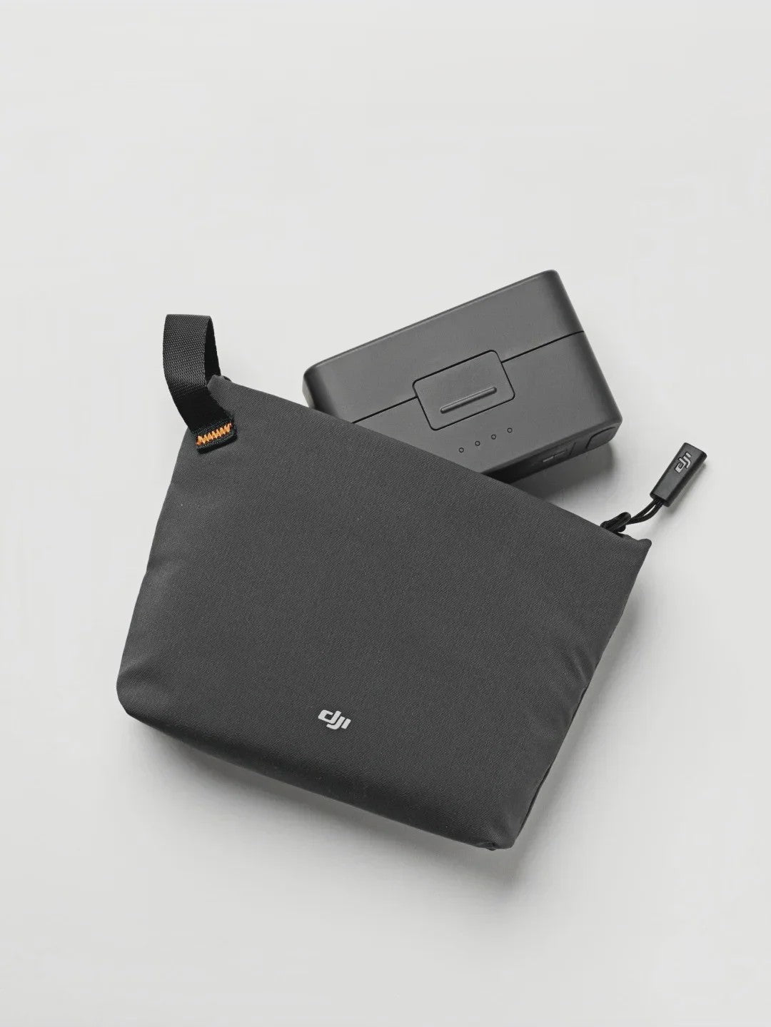 DJI Mic Mini: Draadloze Microfoon voor Vlogs & Streaming | 48u Batterij, 400m Bereik, Ruisonderdrukking