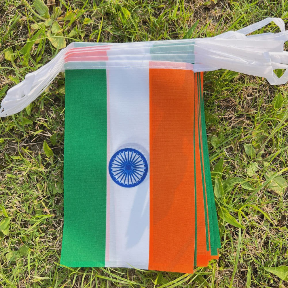 Vlaggenlijn India - 20 Stuks Vlaggetjes 14x21cm - Feestelijke Decoratie