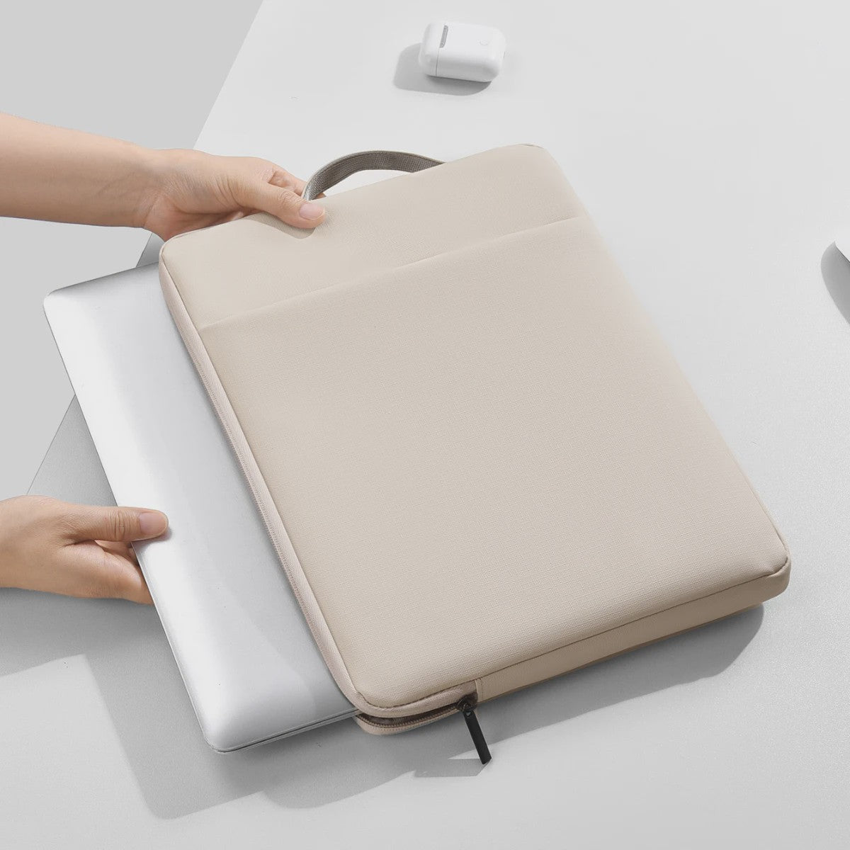 Universele Laptop Sleeve 13.3-15.6 inch - Beschermhoes met Handvat & Extra Vak