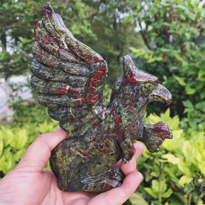 Gegraveerd Kristallen Griffioen Beeldje - 15cm Natuurlijke Bloedsteen Decoratie