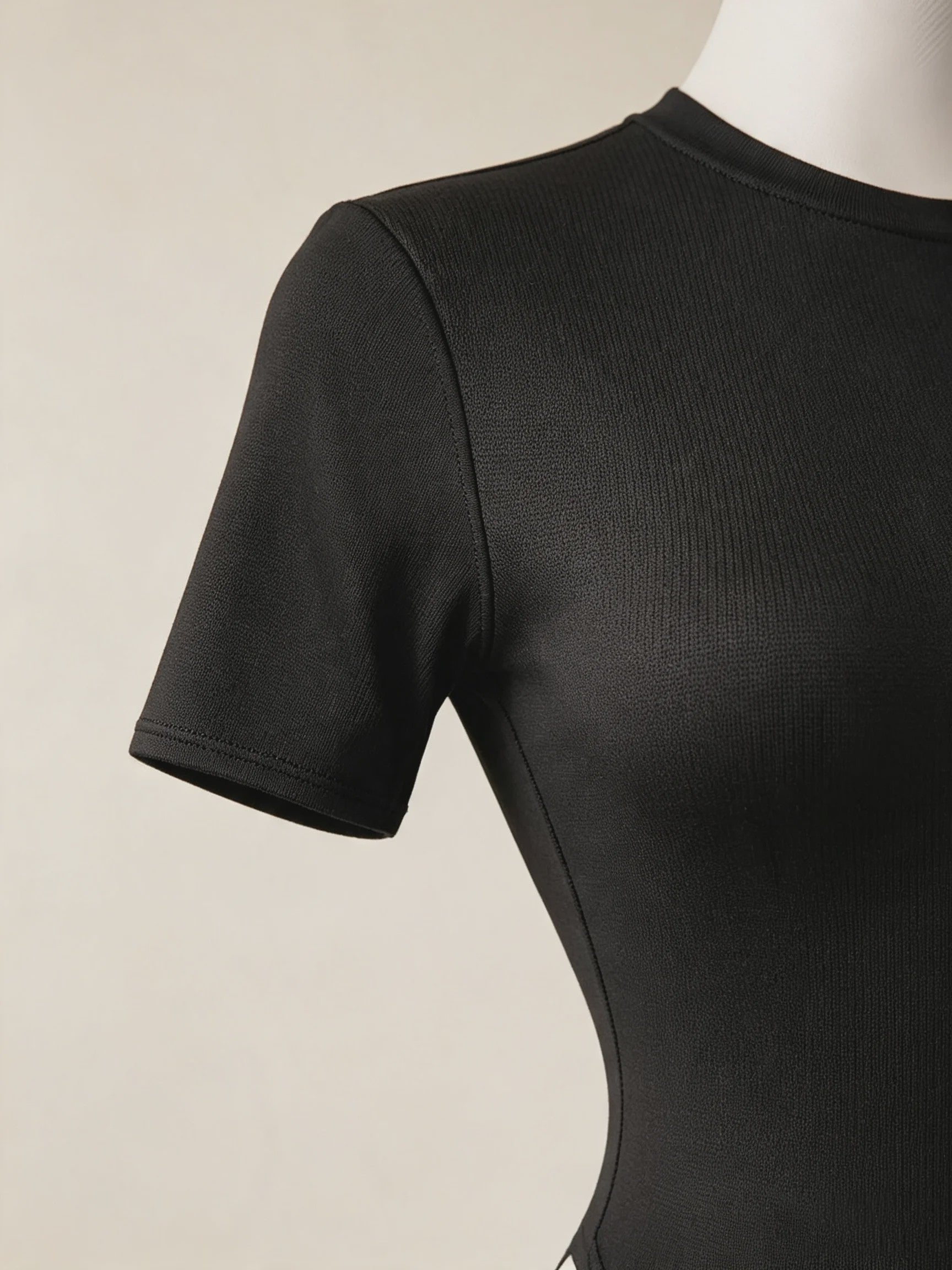Dames Bodysuit met Open Rug en Korte Mouwen - Comfortabel en Stijlvol