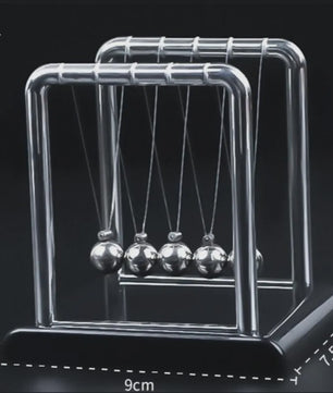 Newton's Cradle: Wetenschappelijk Pendel Speelgoed voor Bureau & Stressverlichting