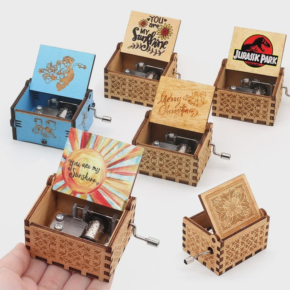 HOT NEW GOOD Theme Music Box Blind box Wooden Hand Cranked Neverland Casket musical Valentine's Day Birthday Holiday Gifts
