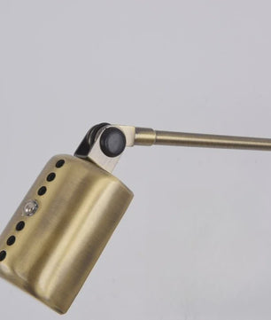 Moderne Metalen Vloerlamp met LED - Stijlvolle Verlichting voor Woonkamer, Hotel & Meer