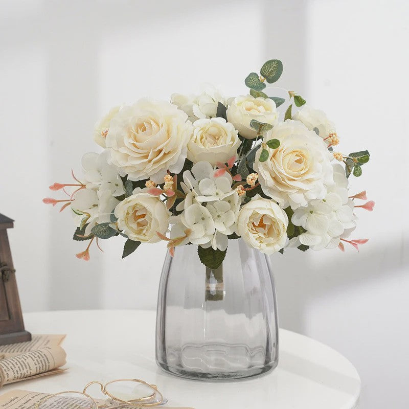 Retro Zijden Bloemenboeket: Vintage Rozen, Hortensia & Pioen voor Bruid & Decoratie