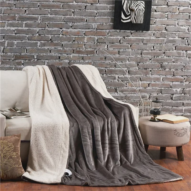Luxe Dubbelzijdige Wol Pluche Deken - Warm & Comfortabel voor Bed, Bank & Camping