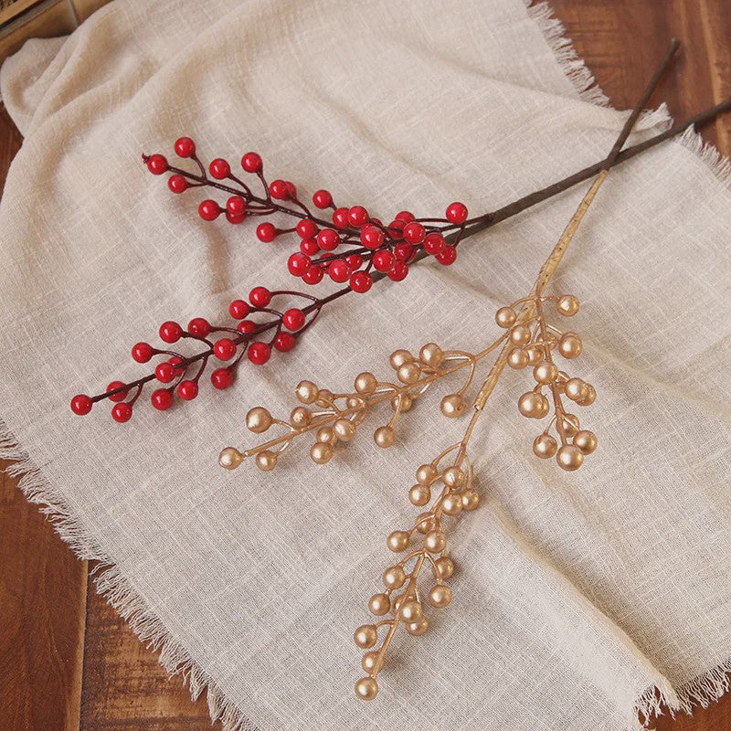 Decoratieve Takken met Rode Bessen en Gouden Bladeren - Chinees Nieuwjaar & Lente Decoratie