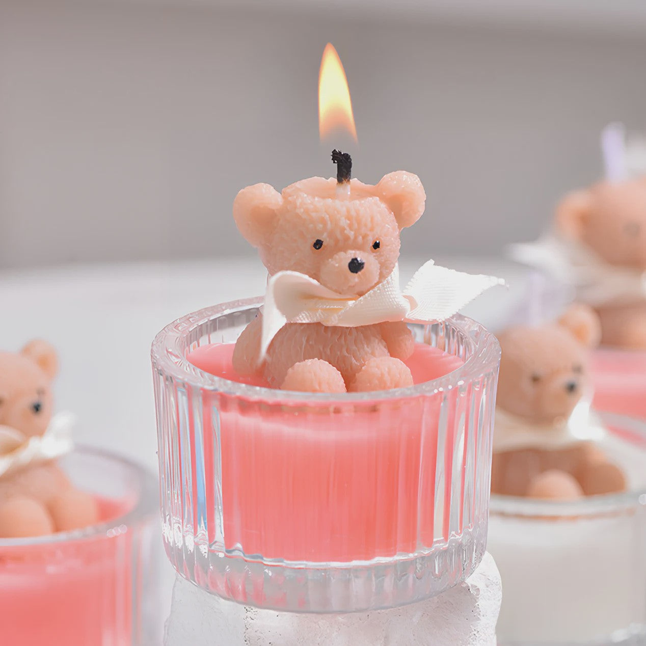 Luxe Geurkaars Teddybeer in Glazen Pot met Lint - Pastel Cadeau voor Vrouwen, Bruiloft & Feestdagen