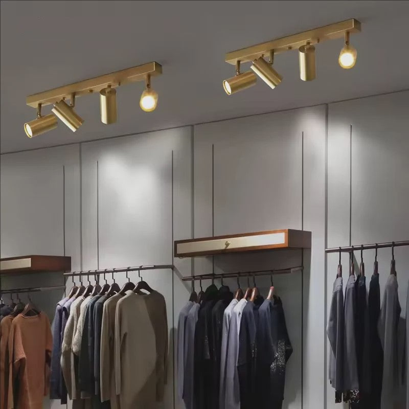 Moderne Gouden Plafondspot met 3 Draaibare Spots - Stijlvolle Woonkamer & Kledingkast Verlichting