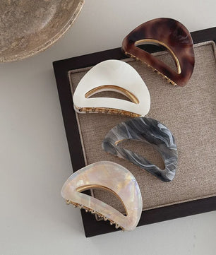 Chique Acetate Haarklem met Metaal - Medium, Stijlvol voor Dames