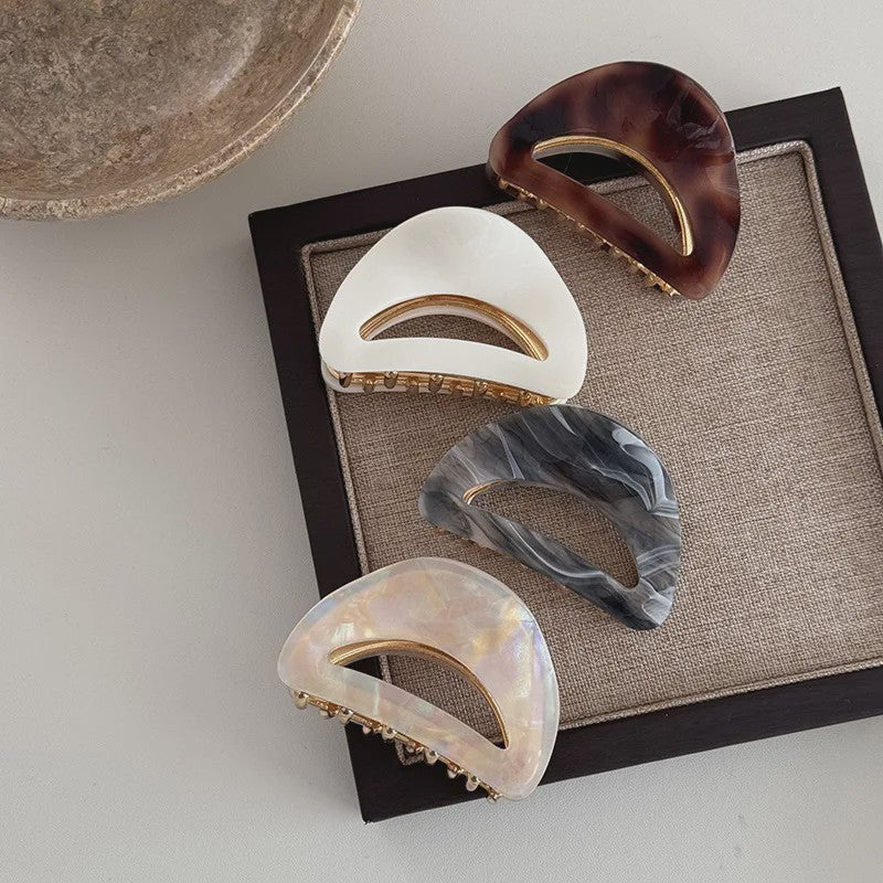 Chique Acetate Haarklem met Metaal - Medium, Stijlvol voor Dames