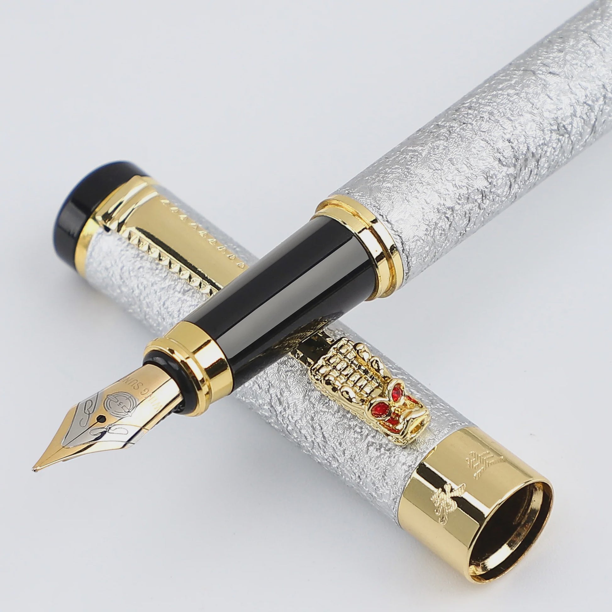 Luxe Metalen Vulpen met Iridium Punt (0.5mm) - Stijlvol Schrijven voor Kantoor en School