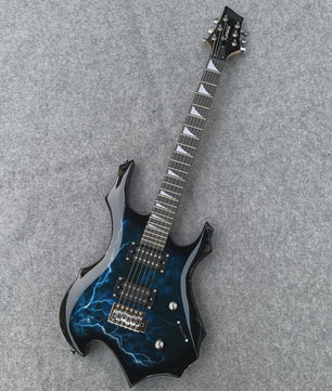 Elektrische Gitaar met Bliksemprint - Eye-Catcher voor Rockmuzikanten, Inclusief Pro Setup