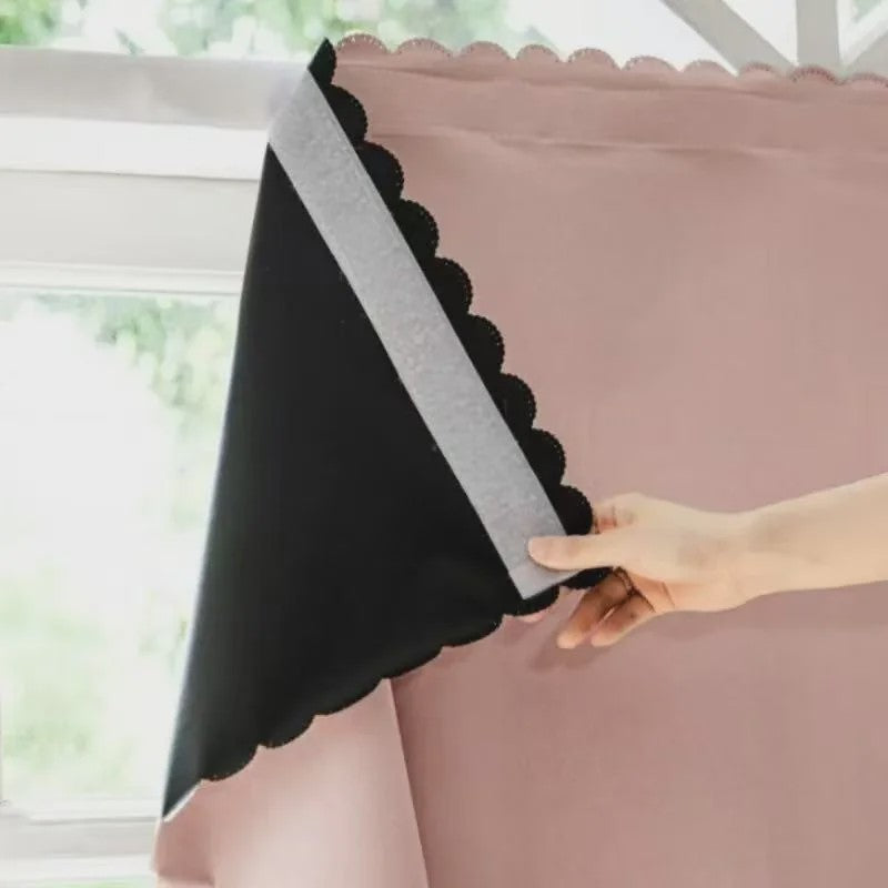 100% Verduisterende Gordijnen - Zelfklevend, Boorvrij - Wit - Sfeervolle Decoratie voor Slaapkamer & Keuken