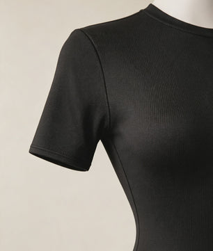 Dames Backless Bodysuit met Korte Mouwen - Comfortabele Basis met Open Rug
