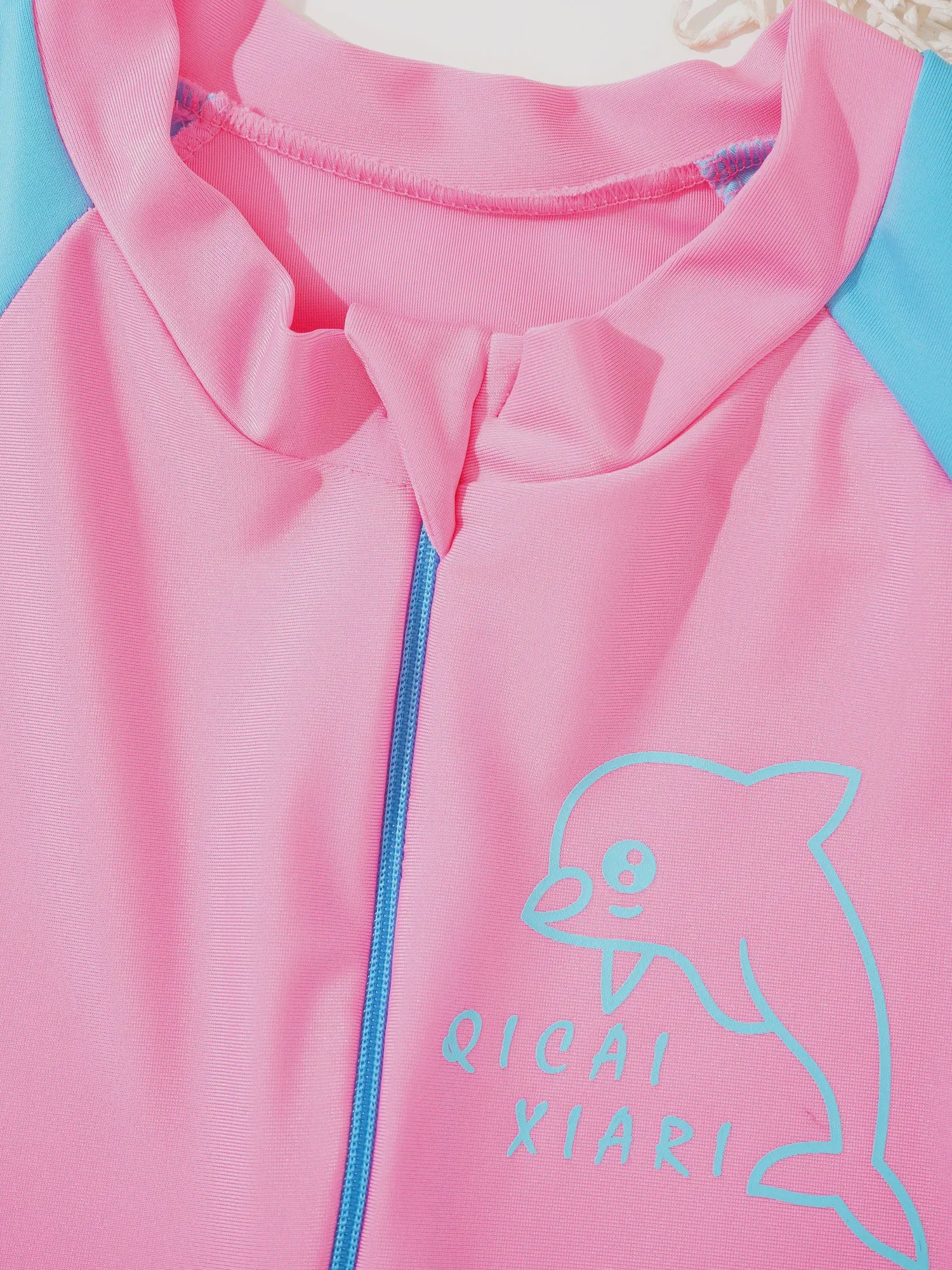 Meisjes Zwempak met Rokje - Korte Mouwen & Graffiti Print