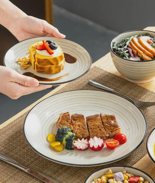 vancasso BONBON 24-delig servies set beige voor 6 personen - Handgeschilderd spiraalpatroon, magnetron- en vaatwasserbestendig