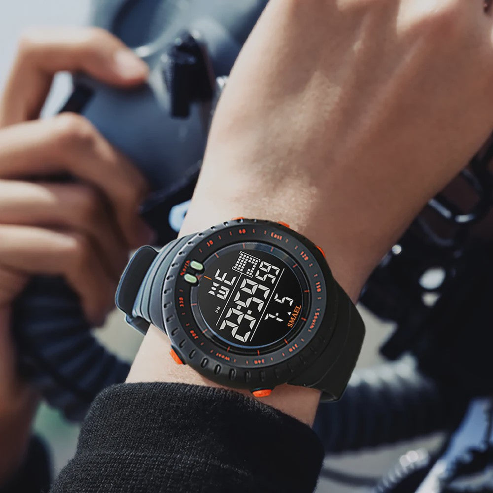 SMAEL Heren Sport Horloge - Waterdicht 50M, Digitaal LED met Alarm & Grote Wijzerplaat