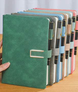 Luxe Vintage A5 Leren Notitieboek met Gepersonaliseerde Kaft - Perfect voor Werk & Studie
