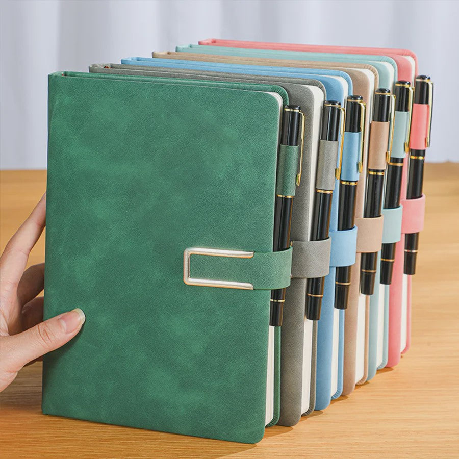 Luxe Vintage A5 Leren Notitieboek met Gepersonaliseerde Kaft - Perfect voor Werk & Studie