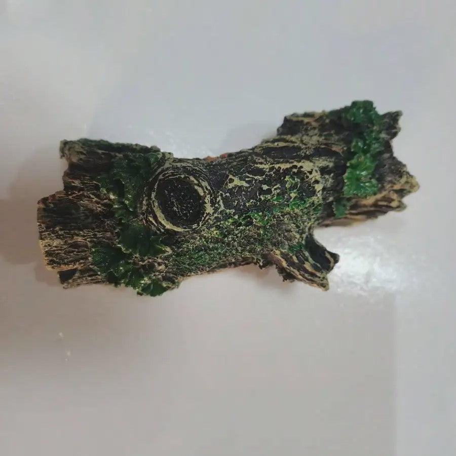 Levensgetrouwe Aquarium Grot met Groen Decor - Natuurlijke Schuilplaats voor Vissen