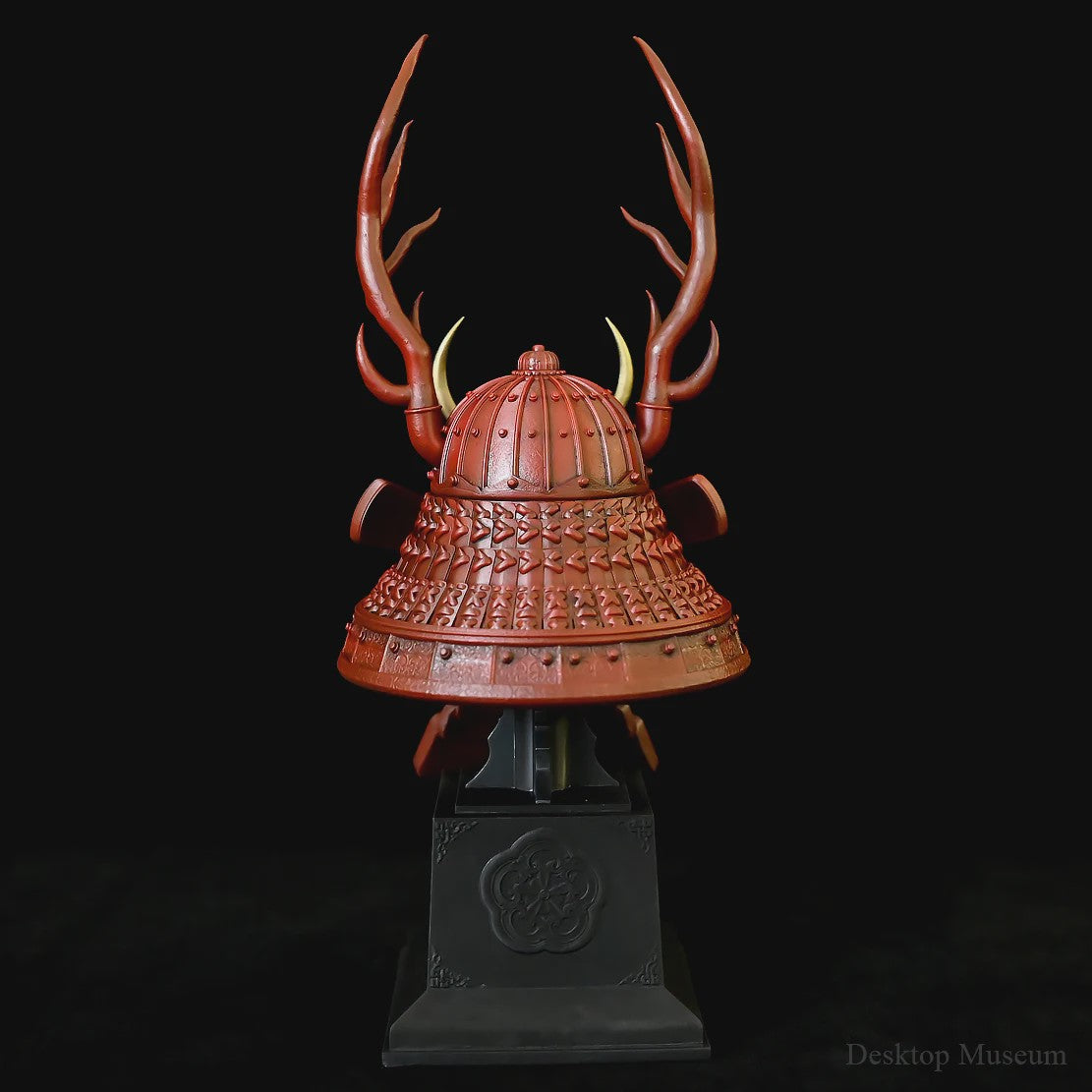 Japanse Samurai Helm Ornament met Draak & Hertengewei - Decoratief Huisdecoratie