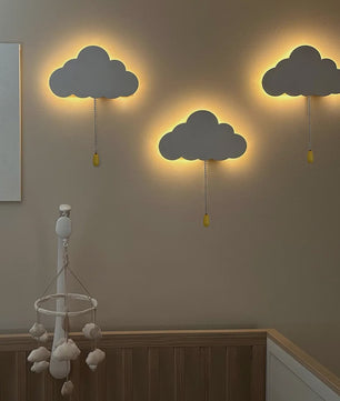 Zwevende Wolk Wandlamp - Sfeervol Nachtlampje voor Kinderkamer, Werkt op Batterijen