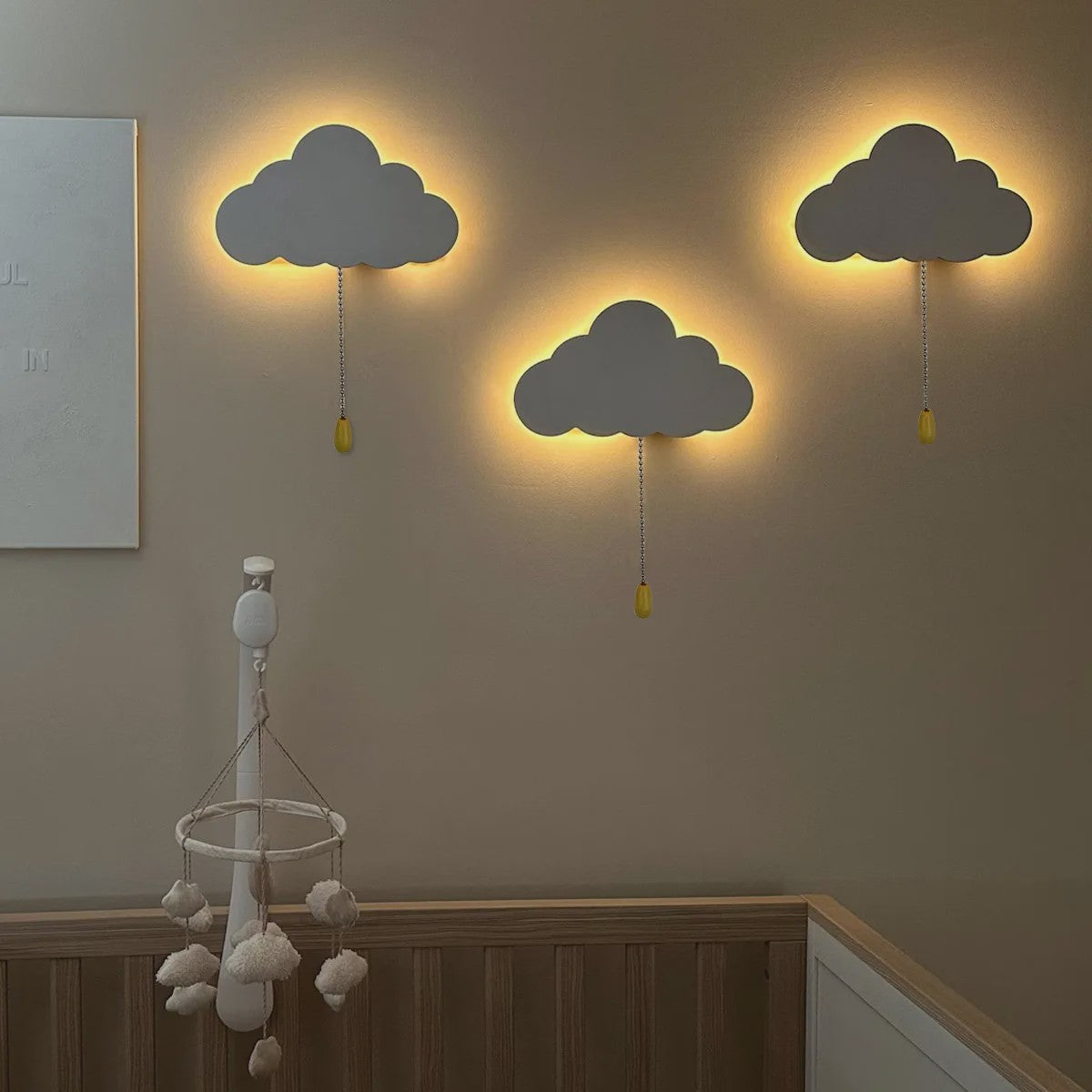 Zwevende Wolk Wandlamp - Sfeervol Nachtlampje voor Kinderkamer, Werkt op Batterijen