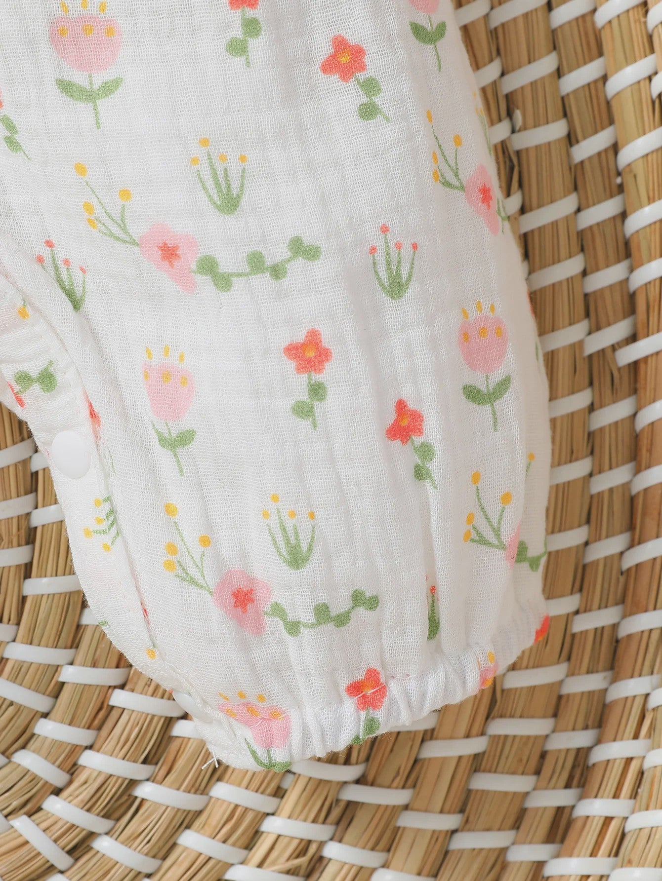 Schattige Baby Meisjes Jumpsuit met Bloemenprint, Lange Mouwen, Strikjes & Hoofdband - 0-6 Maanden