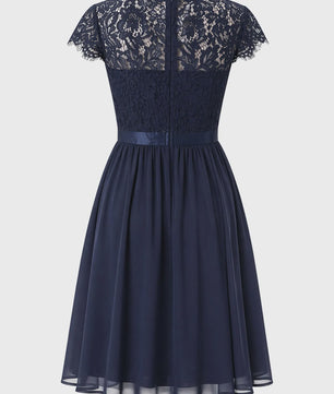 Elegante Zomer Midi Jurk met Korte Mouwen, Kant en A-lijn - Perfect voor Feestjes en Bruiloften