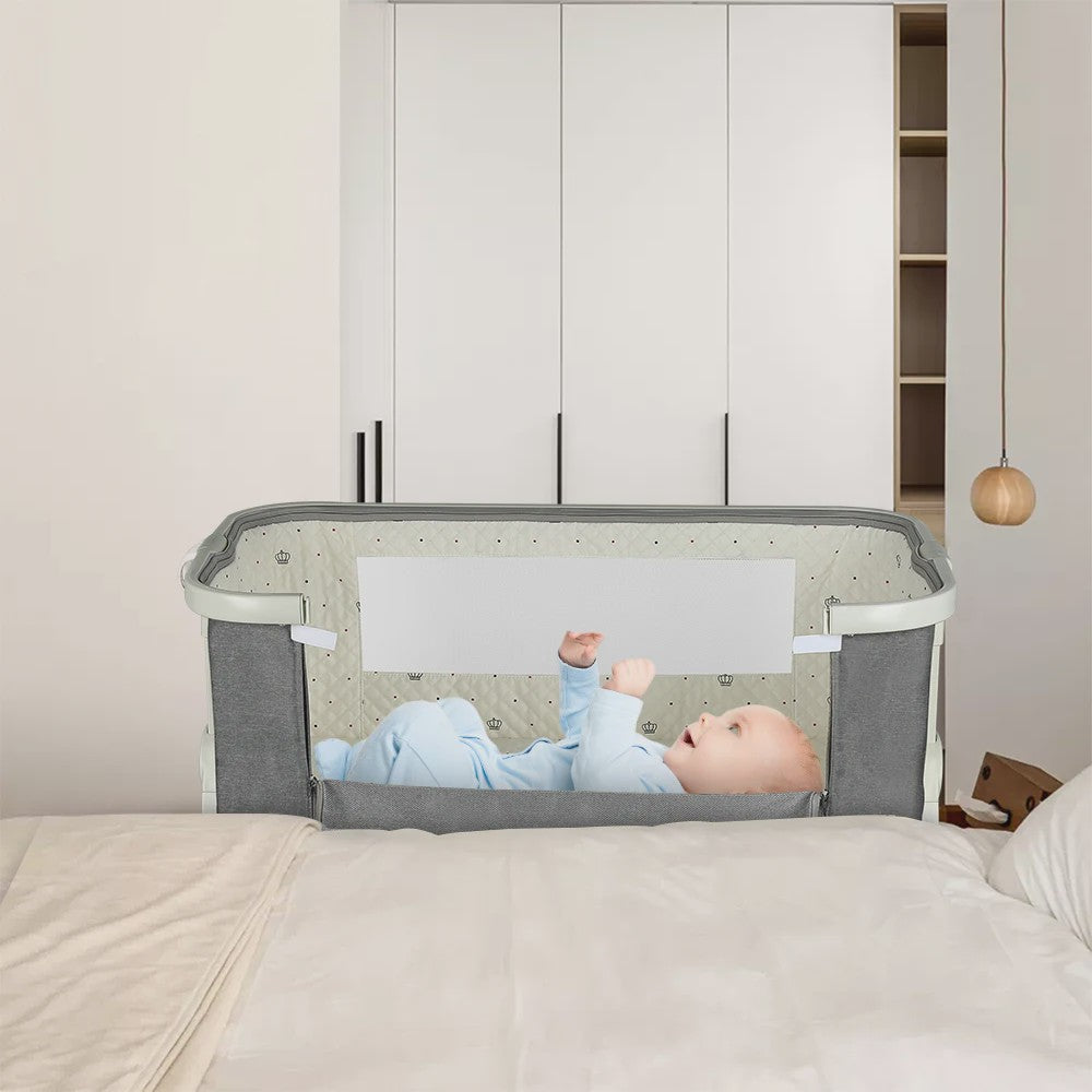 4-in-1 Baby Co-Sleeper Crib: Verstelbaar, Kantelbaar, Wielen met Rem, Matras, 0-24 Maanden