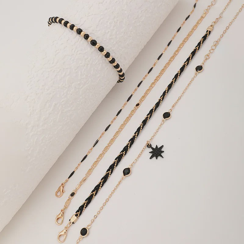 Bohemian Anklet Set: 4-delige Woven Rope & Kralen Enkelbandjes