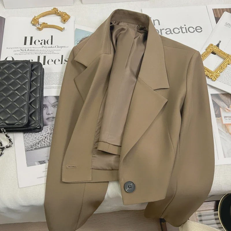 Chique Zwarte Cropped Blazer voor Dames - Trendy en Veelzijdig Jasje