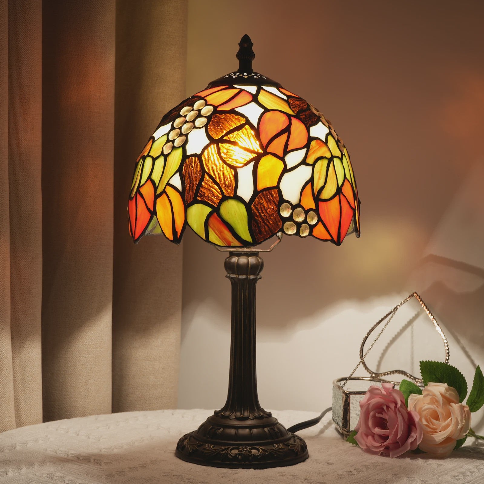Vintage Stijl Tiffany Tafellamp - 20cm Breed Kleurrijk Glas - Sfeervolle Leeslamp