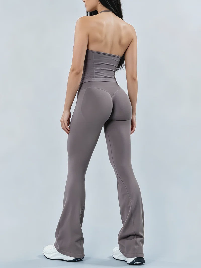 Dames Sportset: Seamless Strappy Top met Ruches & Butt Lifting Flare Leggings