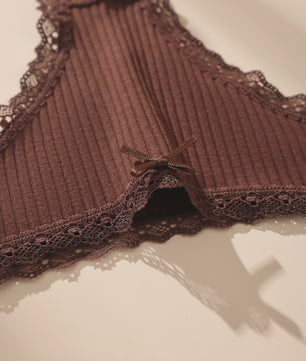 7-Delige Set Dames Thongs van Katoen met Kant - Sexy en Comfortabel Ondergoed (S-3XL)