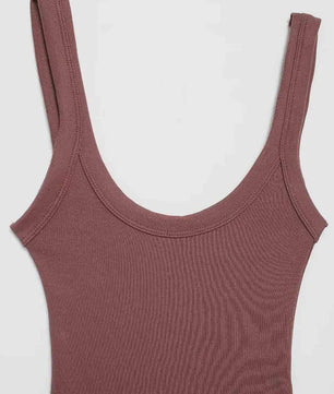 Dames Rib Gebreide Bodysuit met O-hals en Drukknoopsluiting - Comfortabel & Stijlvol
