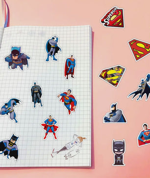 45-delige set Superheld Stickers: Batman & Superman voor Kinderen