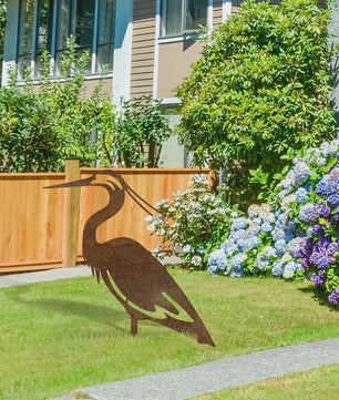 Roestkleurige Metalen Reiger Tuinbeeld - Stijlvolle Vogel Sculptuur voor Buiten